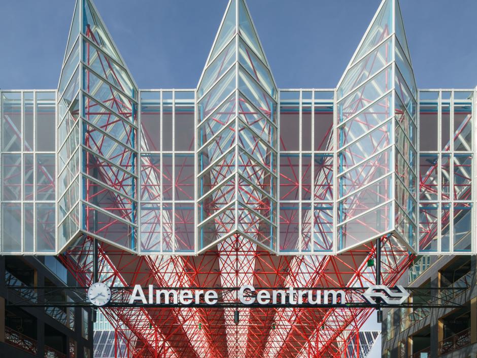 Station Almere centrum