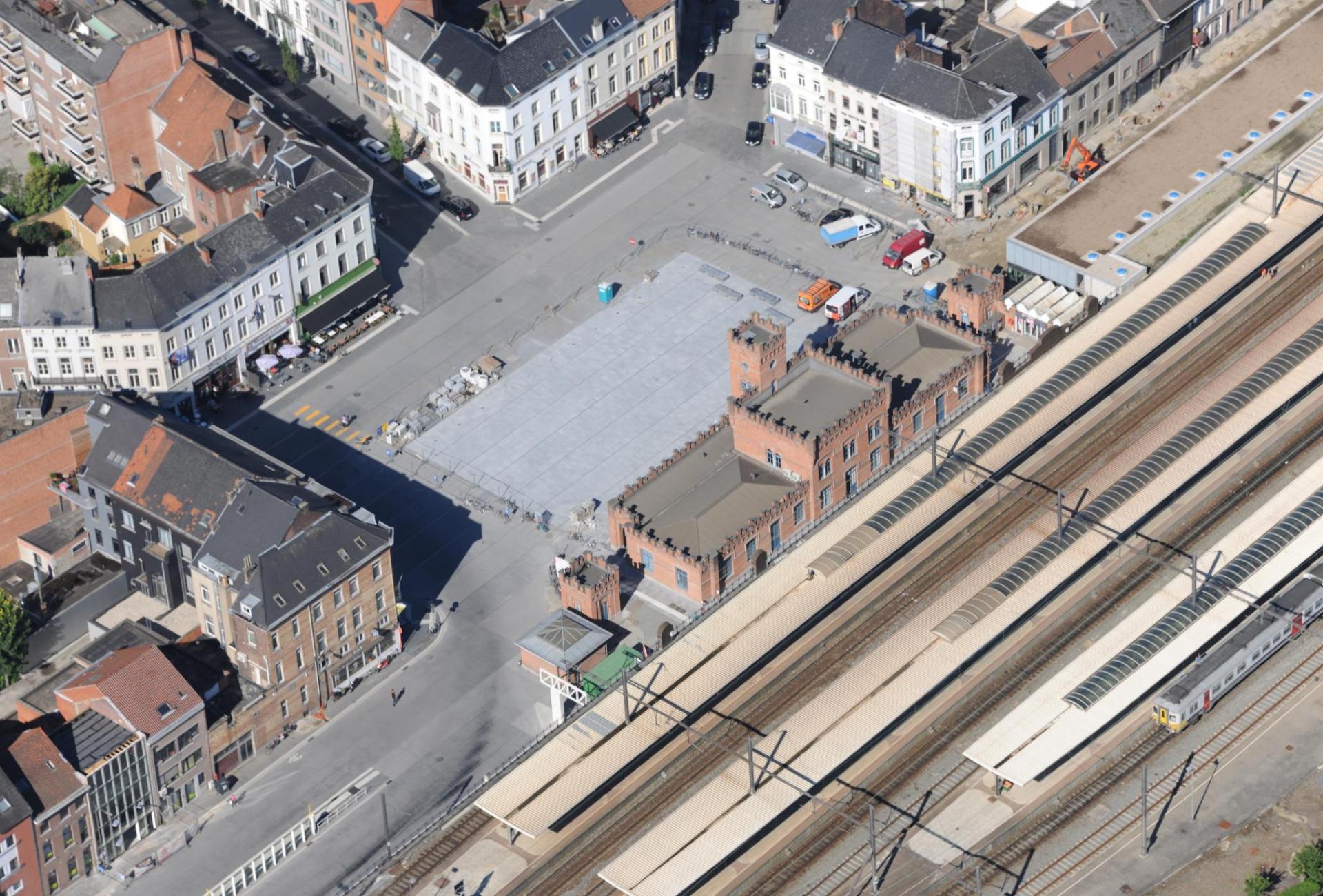 Stationsplein Aalst