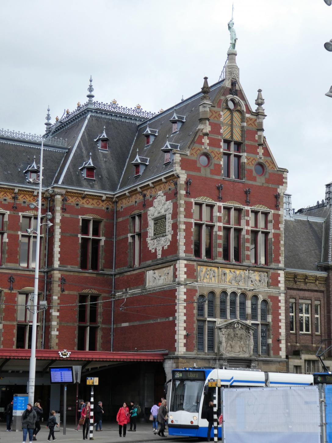 Amsterdam Centraal Gevel Koninklijk paviljoen